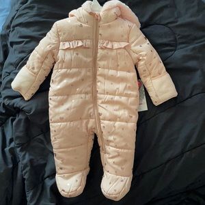 Brand new my daughter is to small for it.